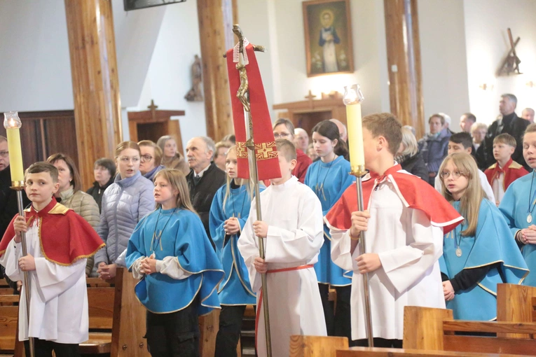 Rozpoczęcie peregrynacji obrazu bł. rodziny Ulmów w parafii Tęgoborze