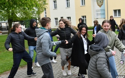 Bierzmowani zostali zaproszeni do spotkania. Dali się spotkać?