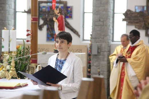 Męcina. Śluby wieczyste s. Magdaleny, misjonarki Afryki