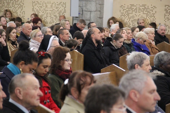 Męcina. Śluby wieczyste s. Magdaleny, misjonarki Afryki