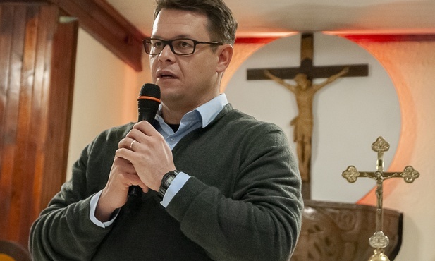Brat Maciej z Taizé: Młodzi ludzie pytają o swoje miejsce w Kościele