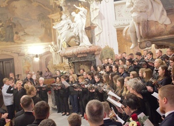 Koncert paschalny na zakończenie warsztatów muzyczno-liturgicznych w Głogówku