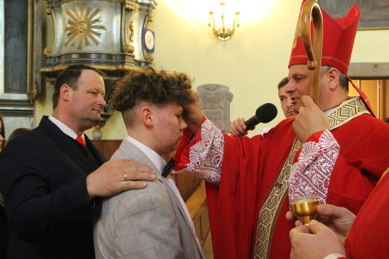 Bierzmowanie w Zagórzanach 2024