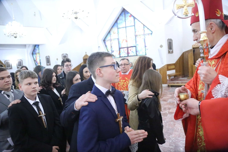Bierzmowanie w Chomranicach 2024