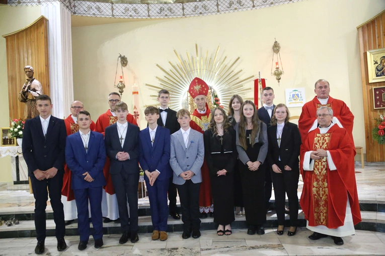 Bierzmowanie w Niskowej 2024