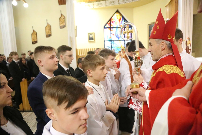 Bierzmowanie w Niskowej 2024