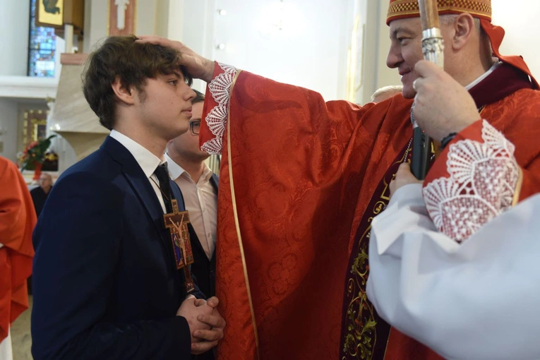 Bierzmowanie w Dąbrowie Tarnowskiej 2024