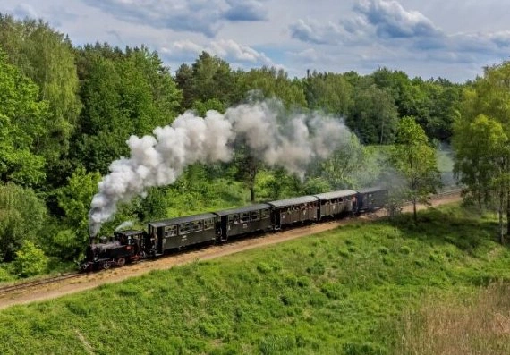 Wkrótce wyrusza najstarsza w Polsce wąskotorówka 