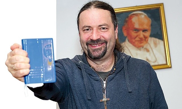 30 lat żył bez Boga. Dlaczego wrócił?