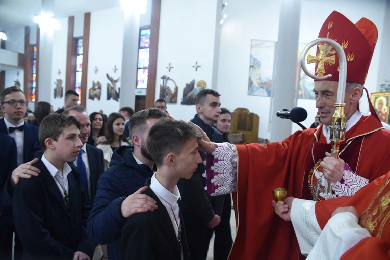 Bierzmowanie w Świniarsku 2024