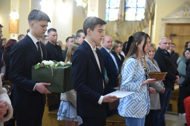 Bierzmowanie w parafii św. Heleny w Nowym Sączu 2024