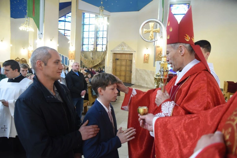 Bierzmowanie w parafii św. Heleny w Nowym Sączu 2024