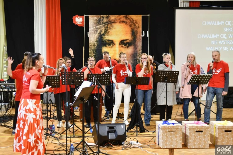 Otyń. Spotkanie w ramach prjektu "Młodzi w Kościele"