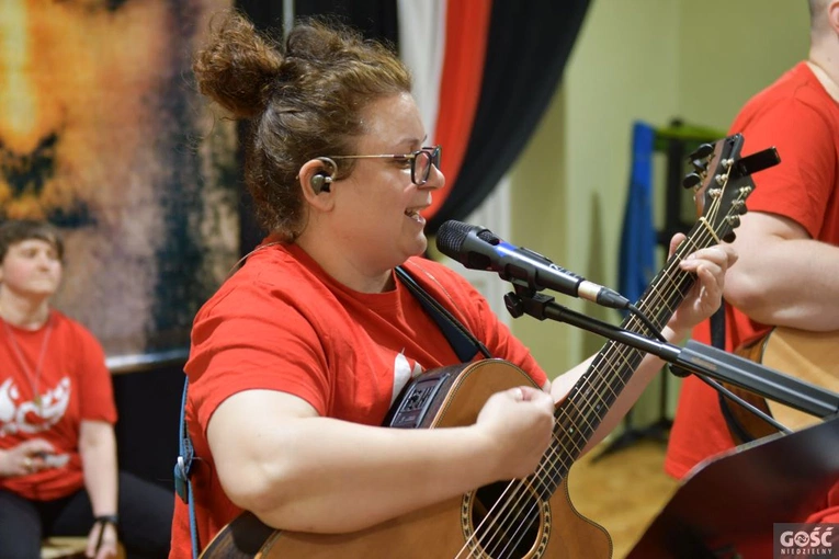 Otyń. Spotkanie w ramach prjektu "Młodzi w Kościele"