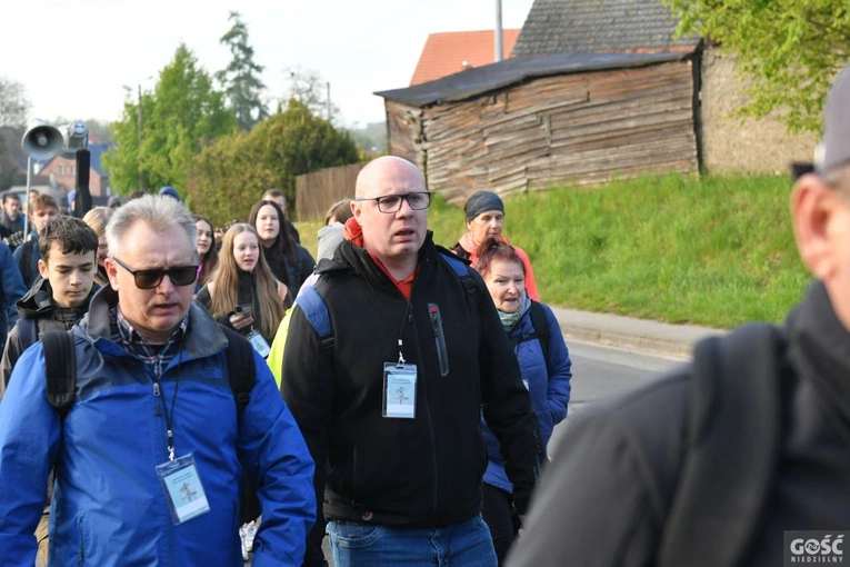 Pielgrzymka powołaniowa do Rokitna