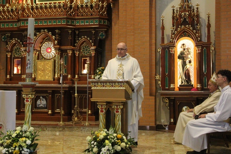 Dedykacja kościoła św. Jana Pawła II w Nowym Sączu