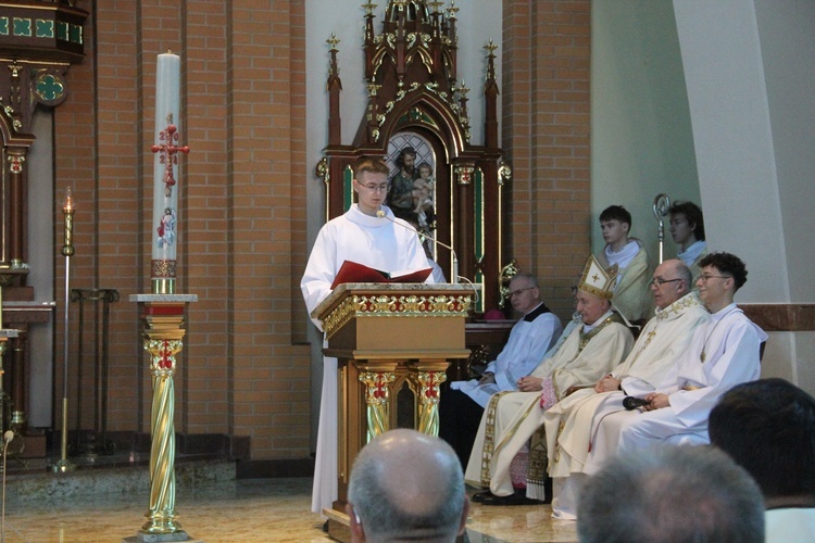 Dedykacja kościoła św. Jana Pawła II w Nowym Sączu