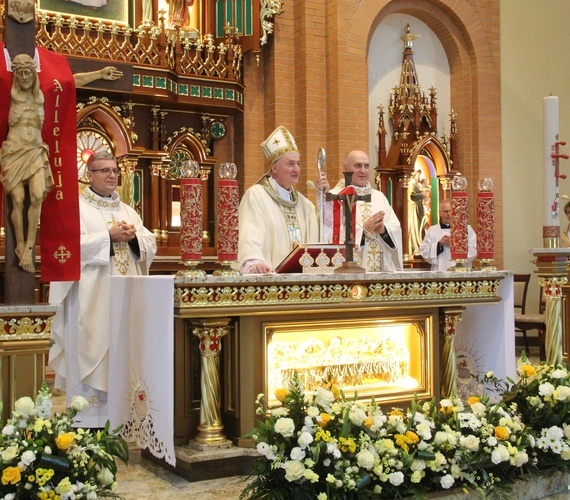 Dedykacja kościoła św. Jana Pawła II w Nowym Sączu