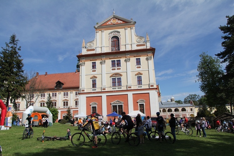 Henrykowski Maraton Rowerowy "Ora et Ride"