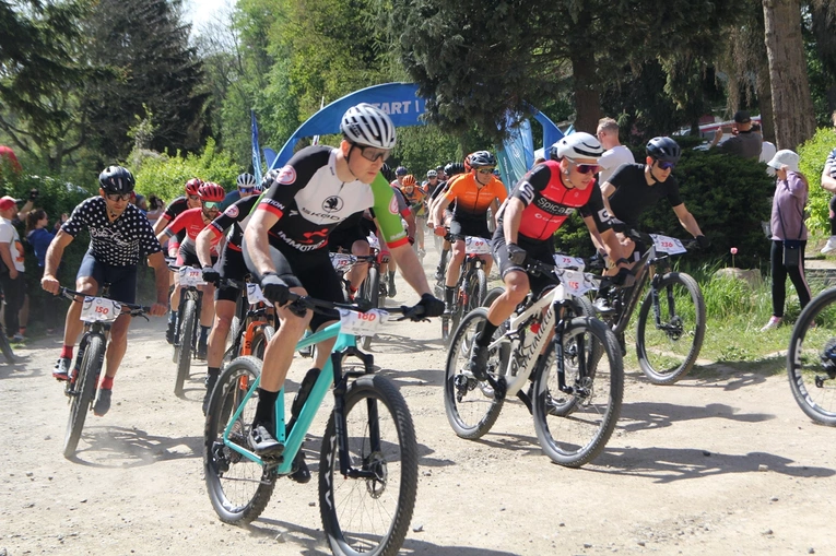 Henrykowski Maraton Rowerowy "Ora et Ride"