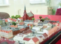 Praca Edwarda Nawrockiego została zaprezentowana z okazji 684. urodzin Bobolic.