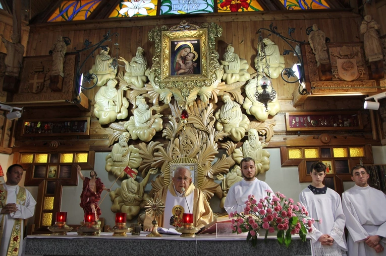 Piesza Pielgrzymka do sanktuarium Matki Bożej Dobrej Rady w Sulistrowiczkach