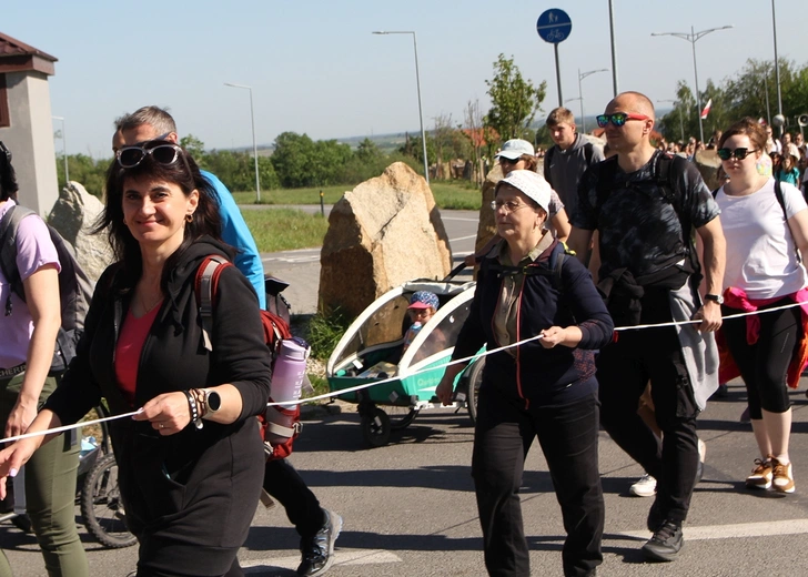 Piesza Pielgrzymka do sanktuarium Matki Bożej Dobrej Rady w Sulistrowiczkach