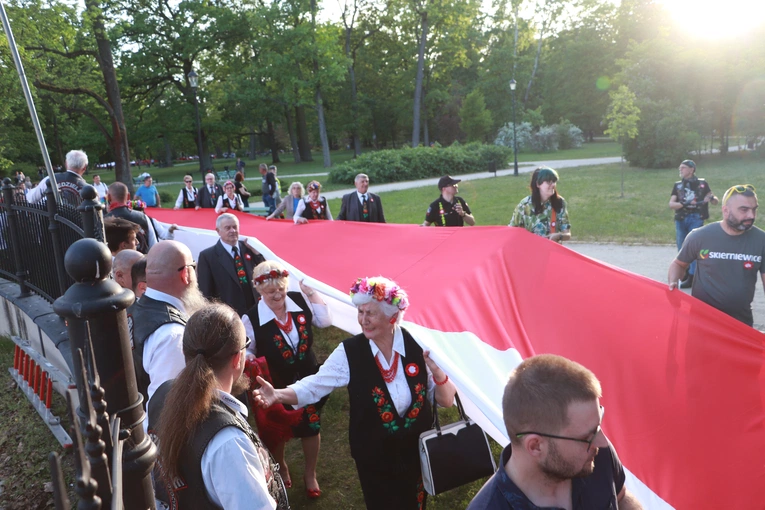 Święto flagi w Skierniewicach