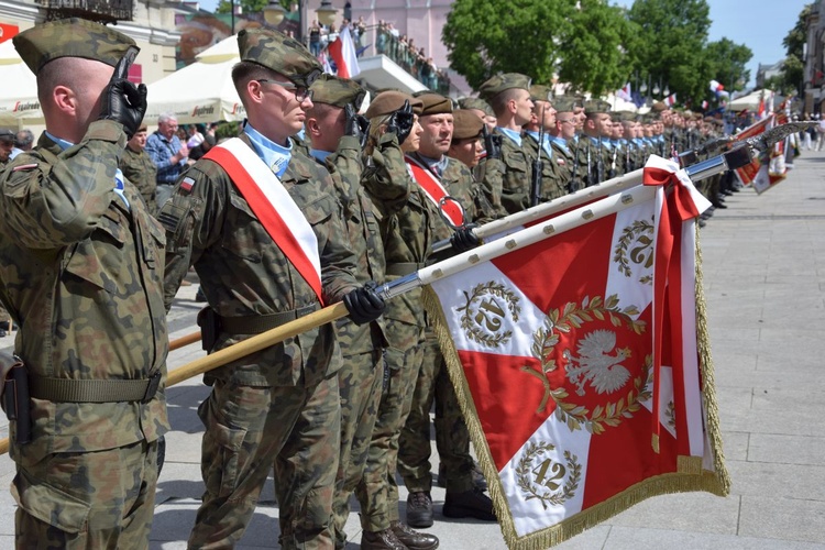 Obchody rocznicy uchwalenia Konstytucji 3 maja w kościele garniznowym w Radomiu