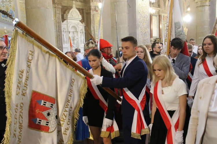 Płock. Święto Trzeciego Maja w katedrze