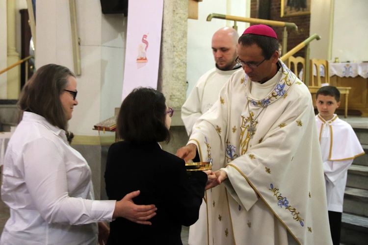 Odpust ku czci Matki Bożej Łaskawej w kościele franciszkanów