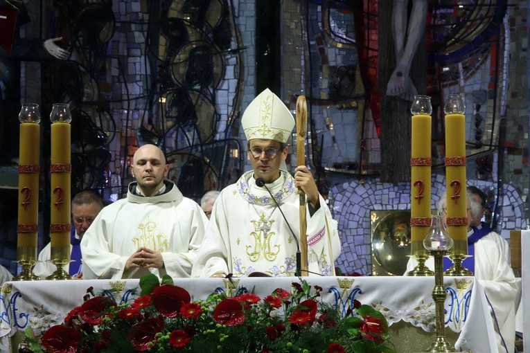 Odpust ku czci Matki Bożej Łaskawej w kościele franciszkanów