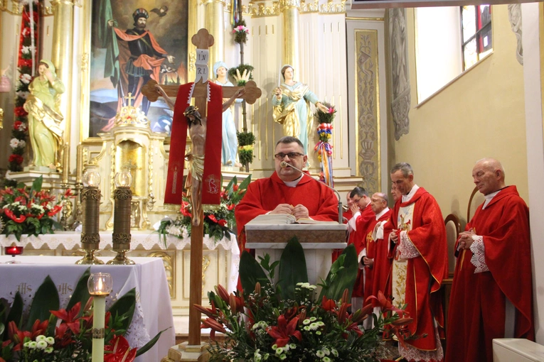 Uszew. 200 lat od konsekracji kościoła
