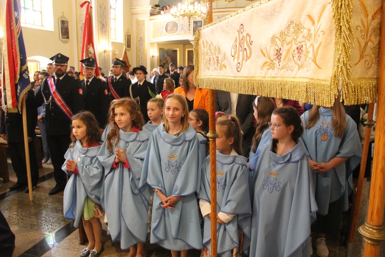 Uszew. 200 lat od konsekracji kościoła