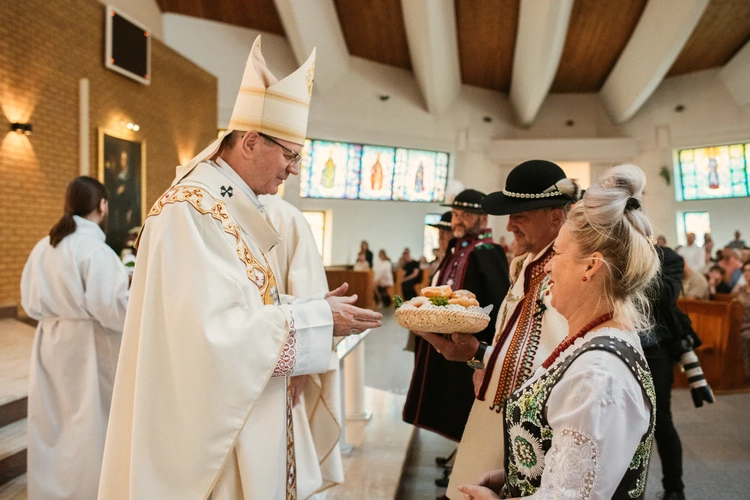 Poświęcenie konfesjonałów u bł. Doroty