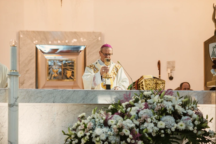 Poświęcenie konfesjonałów u bł. Doroty