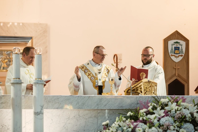 Poświęcenie konfesjonałów u bł. Doroty