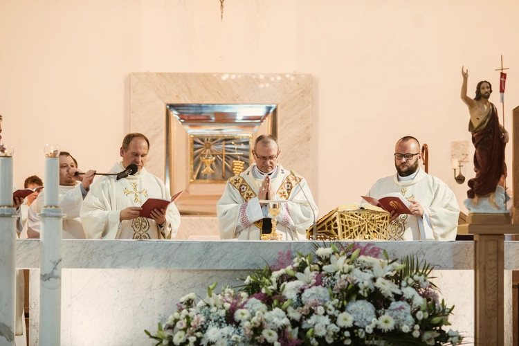 Poświęcenie konfesjonałów u bł. Doroty