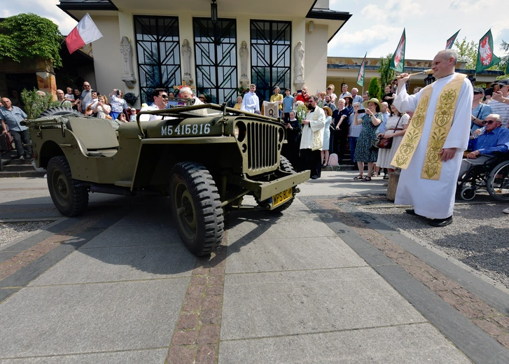 Autosacrum 2024