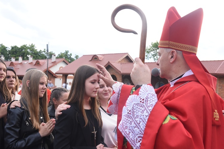 Bierzmowanie w Szczepanowie 2024