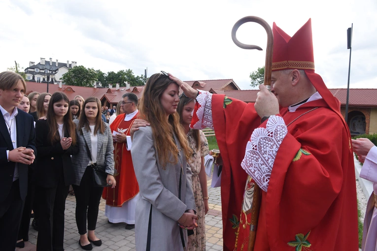 Bierzmowanie w Szczepanowie 2024