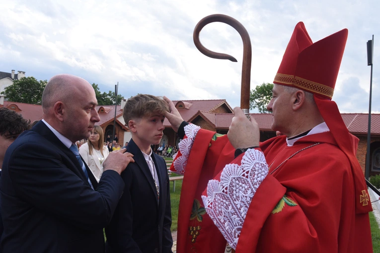 Bierzmowanie w Szczepanowie 2024