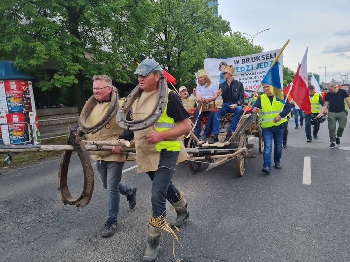 Protest rolników 1. dnia Europejskiego Kongresu Gospodarczego w Katowicach