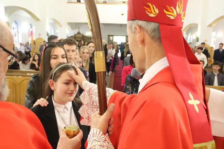 Bierzmowanie w Białej Niżnej 2024