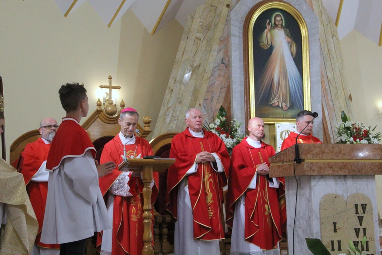 Bierzmowanie w Białej Niżnej 2024