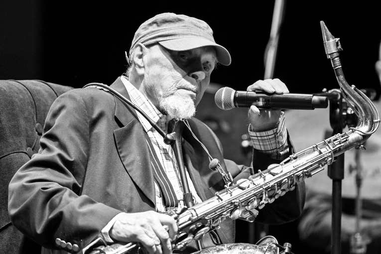 „Ja już mówię: dobranoc”. Odszedł Jan Ptaszyn Wróblewski – Człowiek Jazz