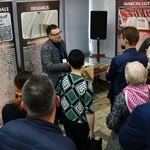 Wystawa o historii Bibilii w zielonogórskiej bibliotece