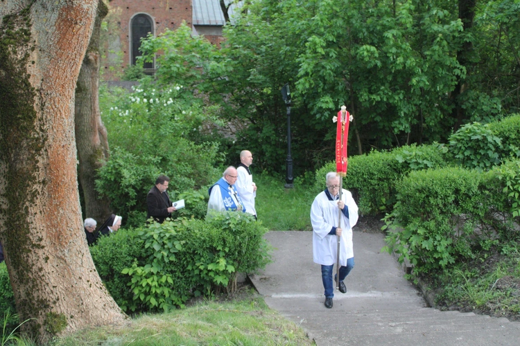 Ciechanów. Nabożeństwo majowe na Farskiej Górze
