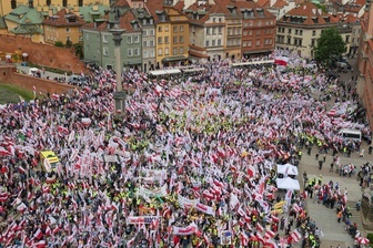 Protest przeciw Zielonemu Ładowi w Warszawie