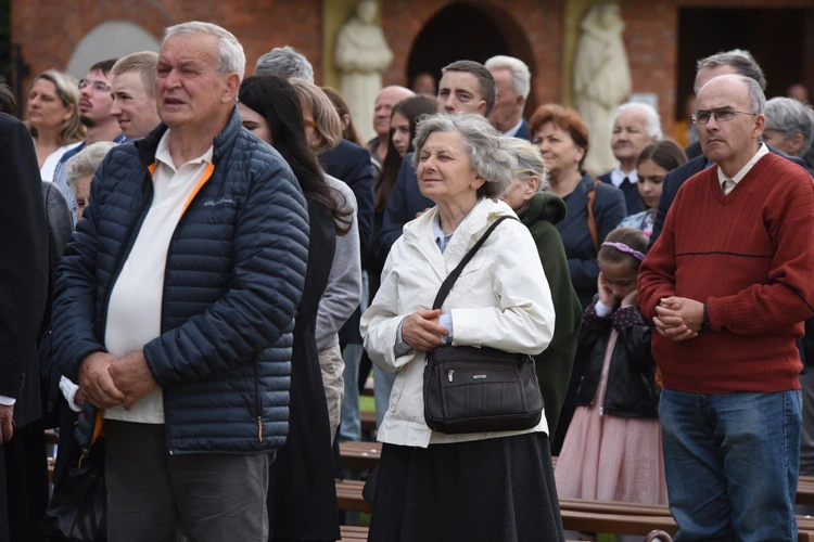 Abp Jędraszewski w Szczepanowie